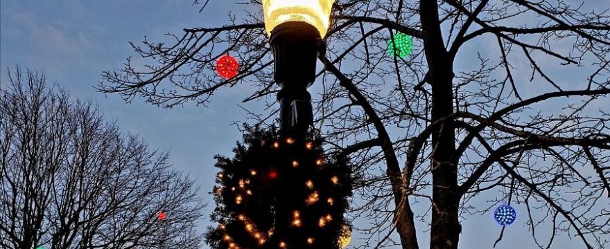 Holiday Schedule and New Year Classes!